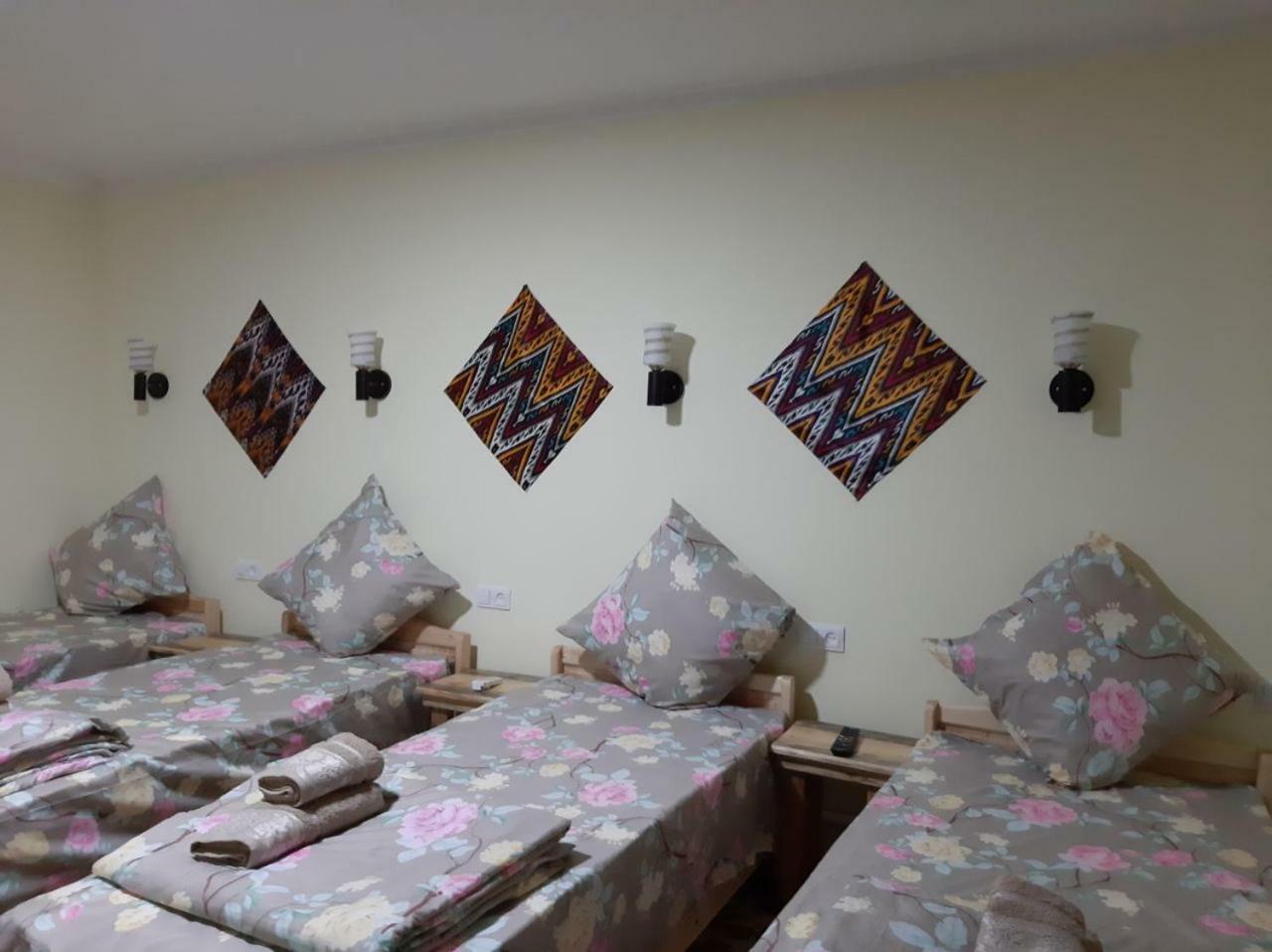 Naqqosh Bed & Breakfast Khiva Luaran gambar